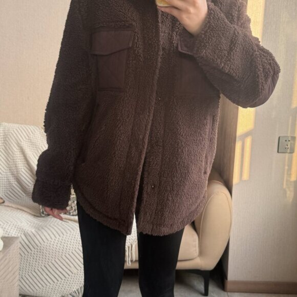 ALO Yoga Espresso Edge Shacket — Women’s Size S - Picture 7 of 9